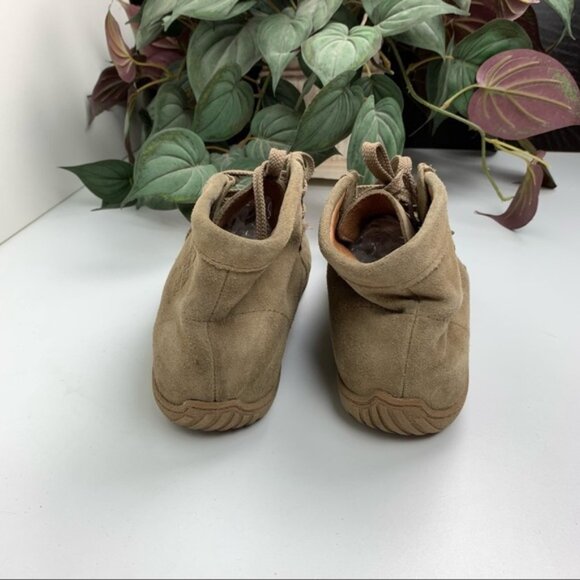 Roots 73  Beige Suede Windsor Lace Up Booties - Picture 4 of 7